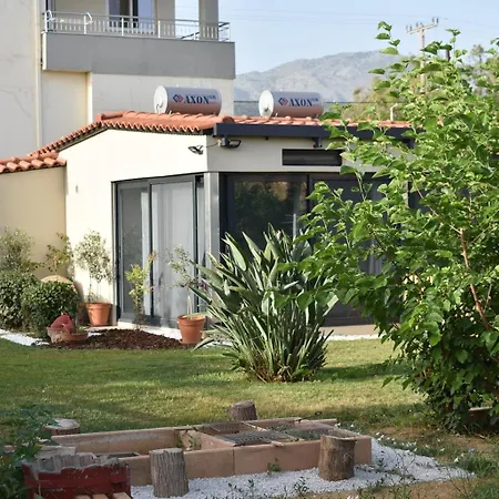 Apartment Agrokipos Tiny